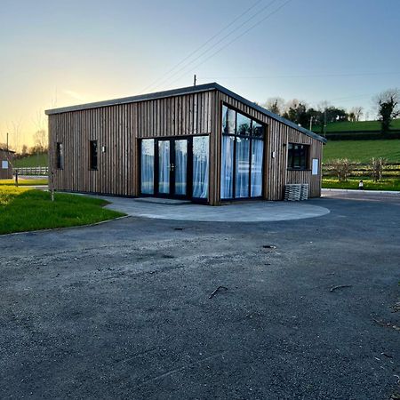 Killyfole Lakeside Lodges Corranny Bagian luar foto